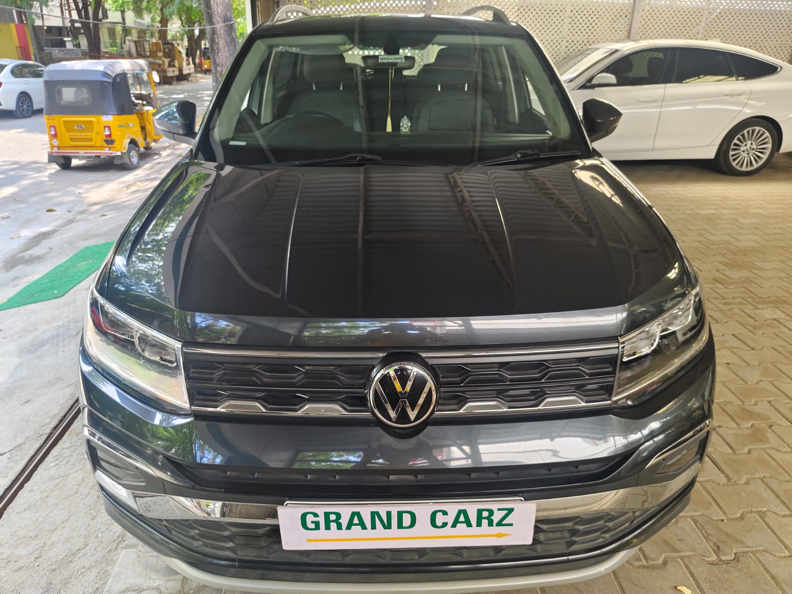 Volkswagen TAIGUN 1.0 HIGHLINE